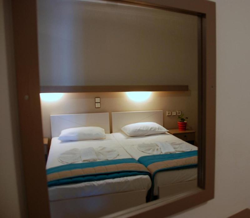 Seafalios Apartments image