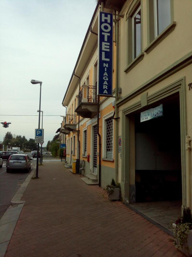 Hotel Niagara image
