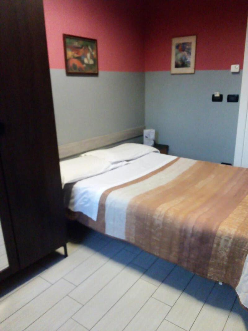 Hotel Niagara image