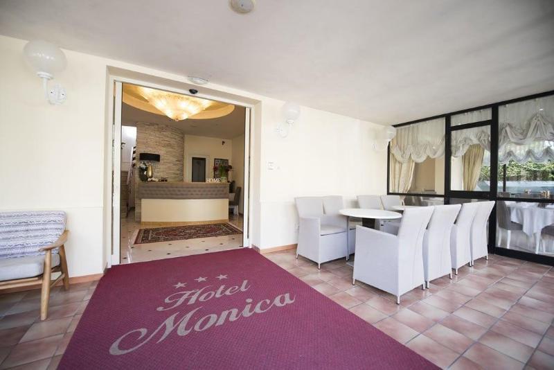 Hotel Monica — photo 2