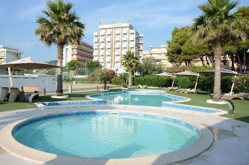 Hotel Sporting image