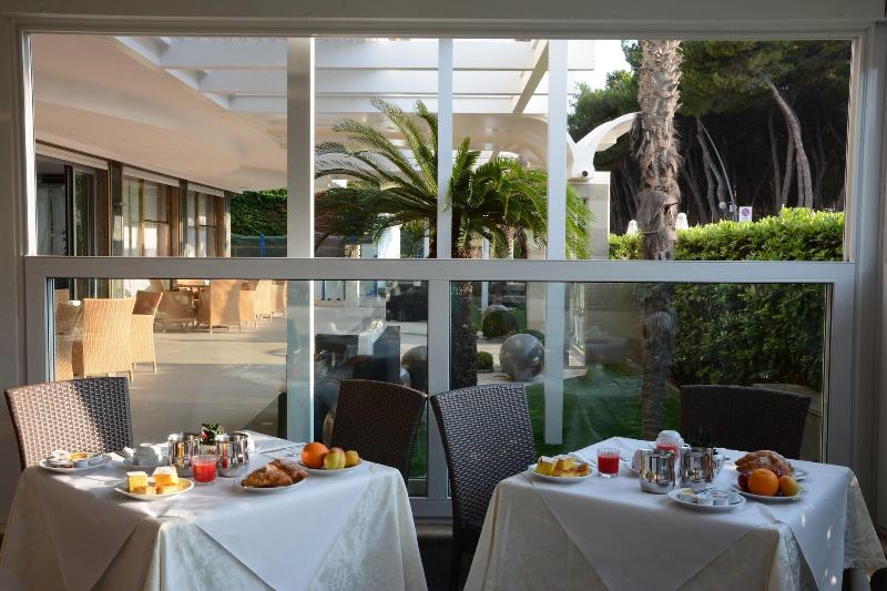 Hotel Sporting image