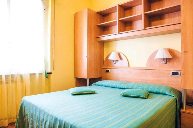 Hotel Zurigo image