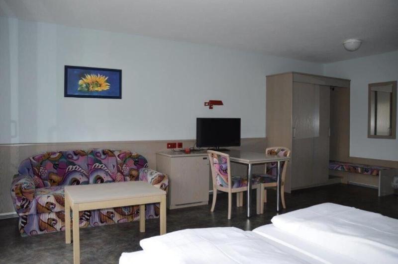 Ga Stehaus Linde Hotel Garni image
