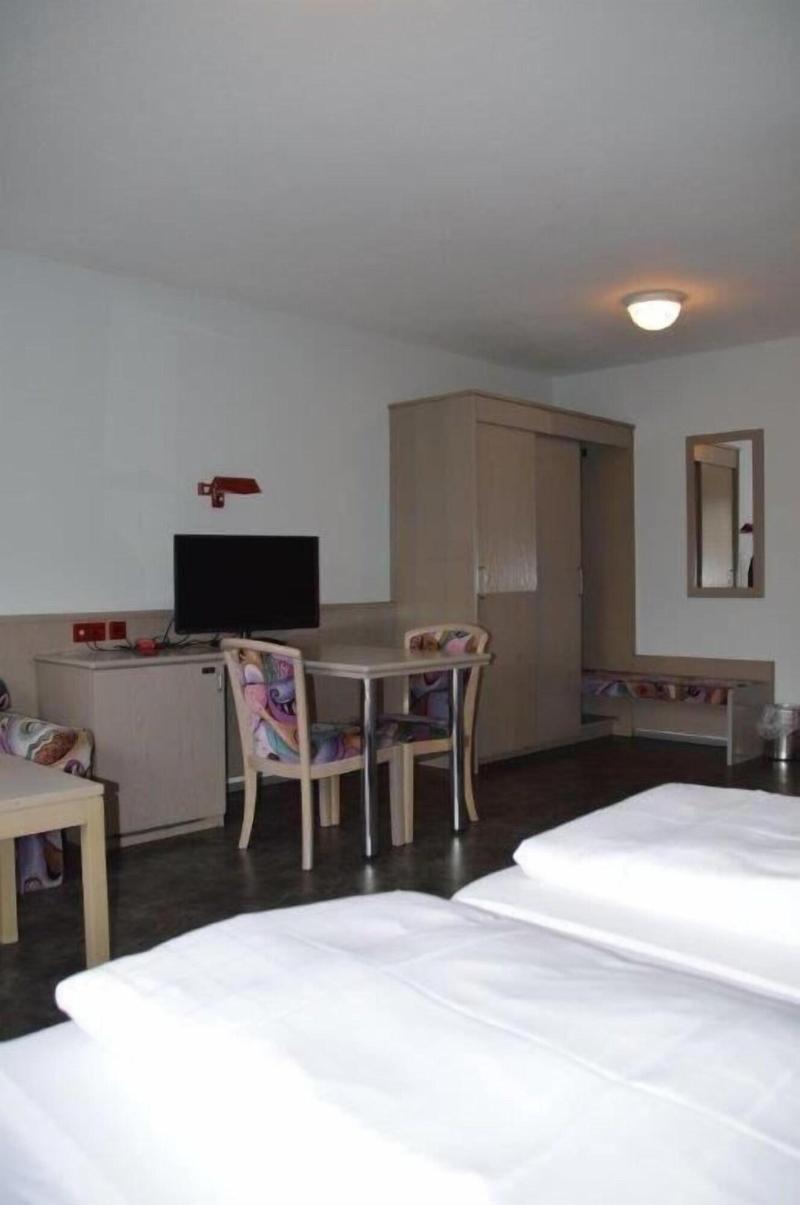 Ga Stehaus Linde Hotel Garni image
