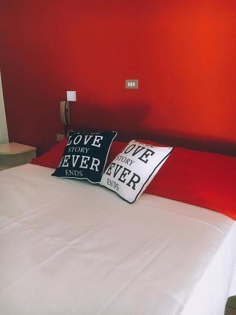 Altro Hotel image