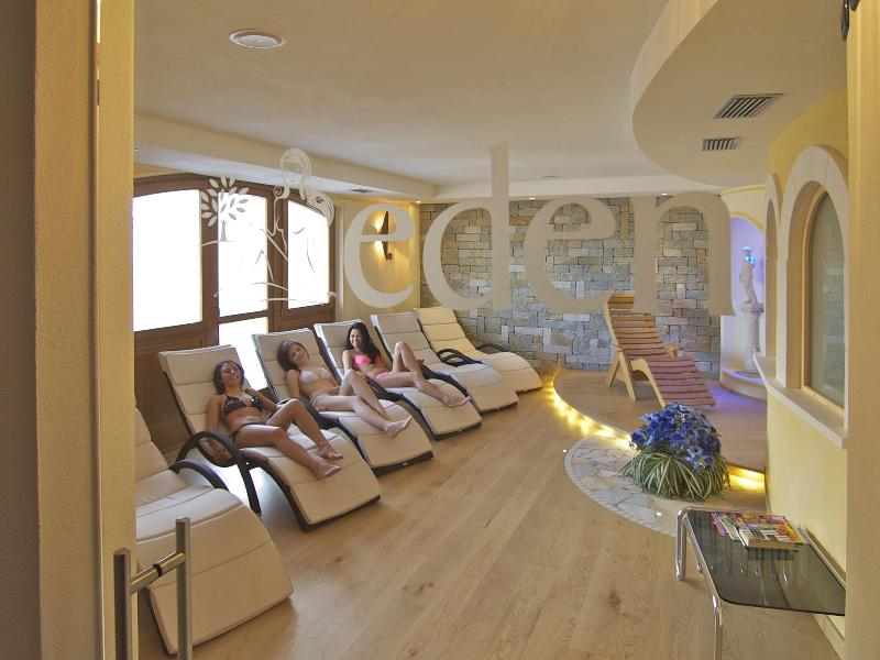 Hotel Madonna Delle Nevi image