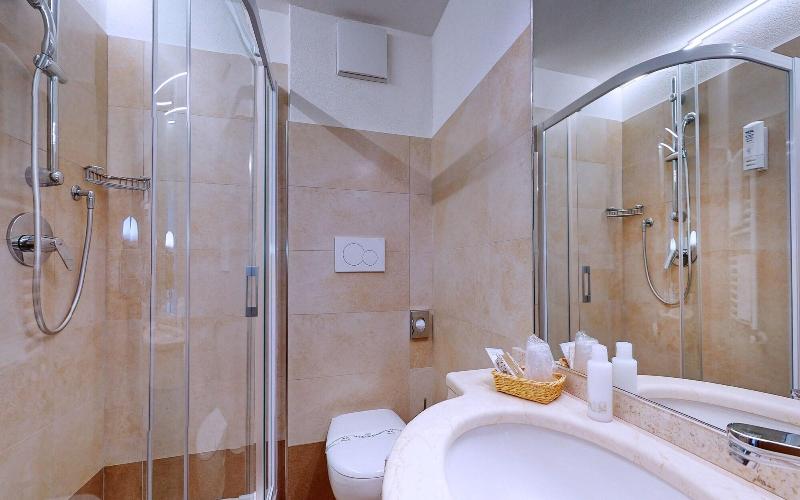 Hotel Madonna Delle Nevi image