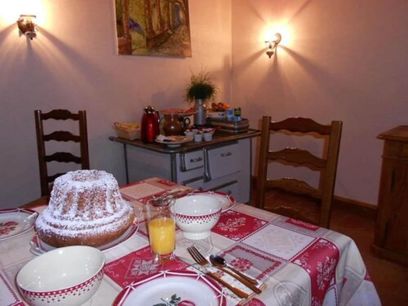 Chambres D Hotes A L Ombre Du Verger image
