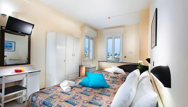 Hotel Baltic image