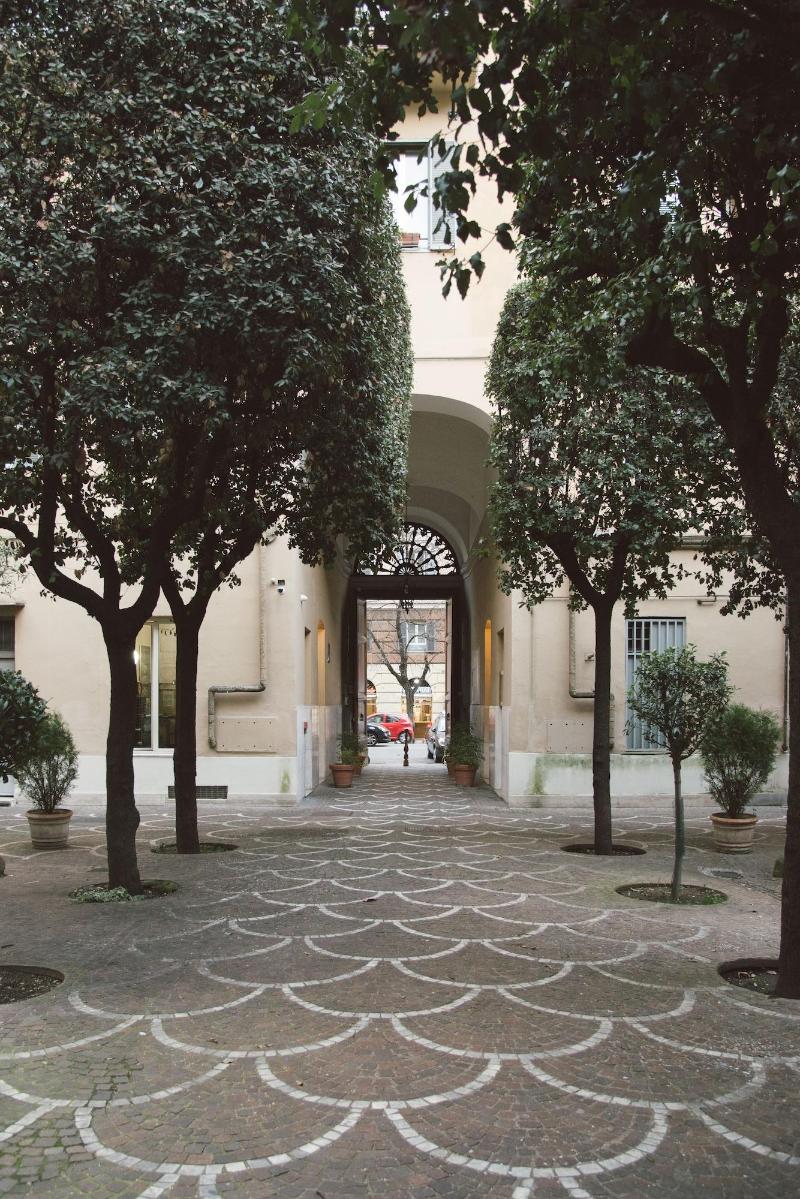 Vatican Garden Rooms image