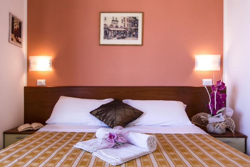 Hotel Villa Sole image