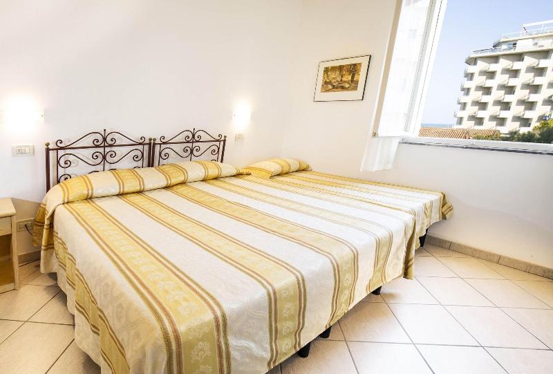 Hotel Villa Sole image
