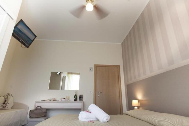 Hotel Villa Perazzini image