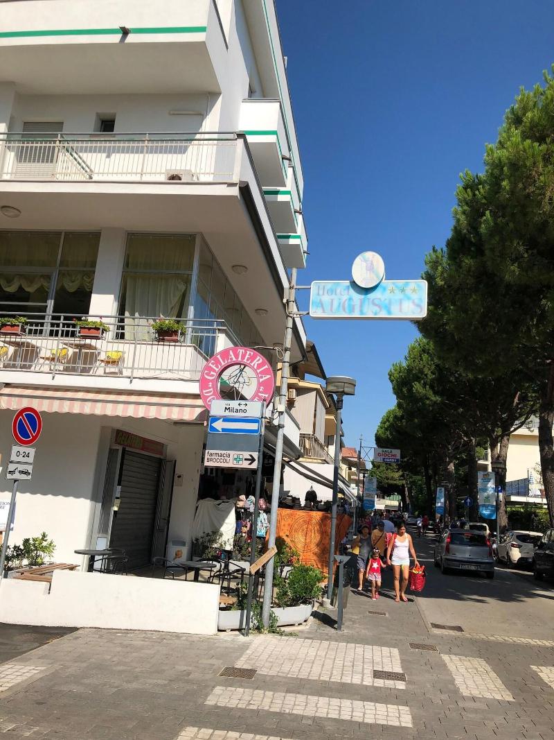 Hotel Augustus — photo 4