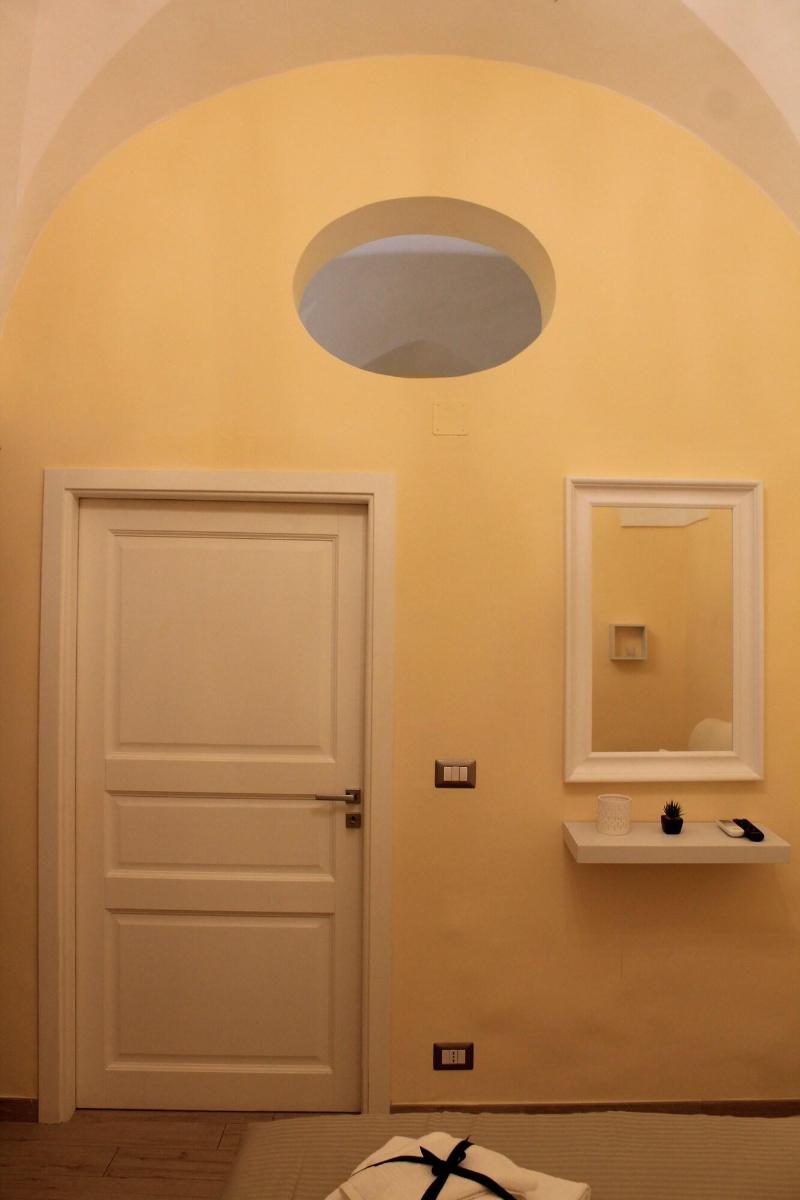 Arco Suite image