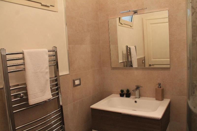 Arco Suite image