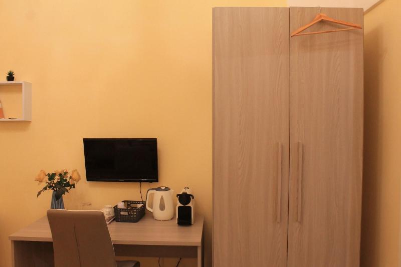 Arco Suite image