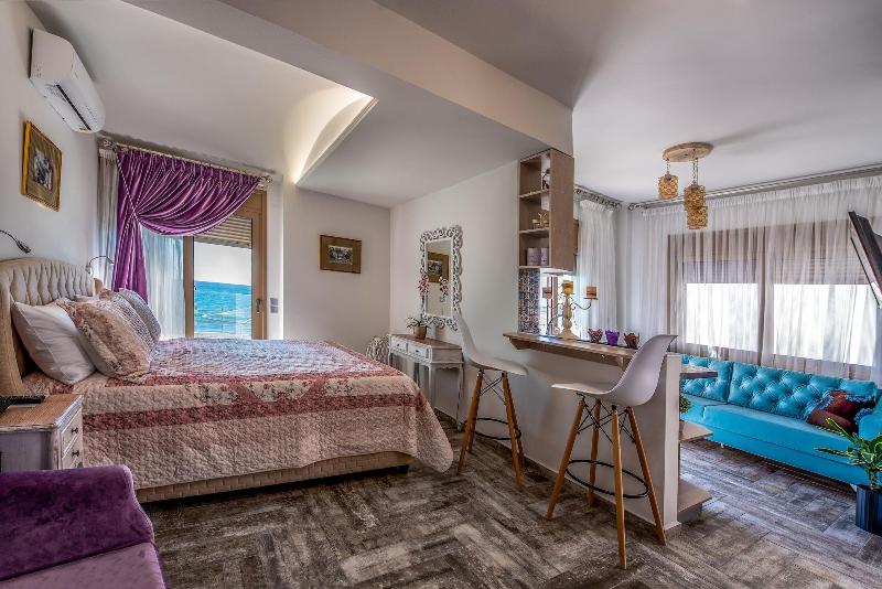 Elimia Suites Studios gallery photo 15