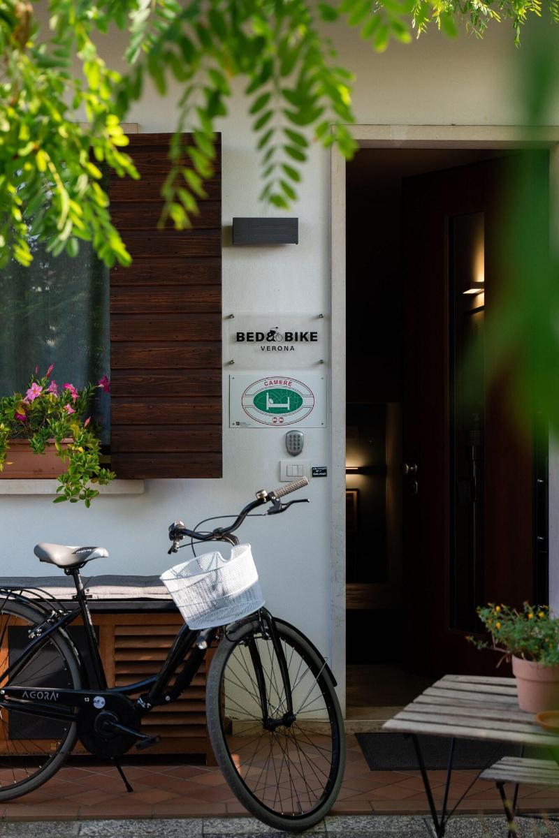 Bed And Bike Verona image