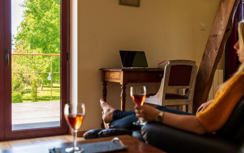 Domaine Des Ormeaux image