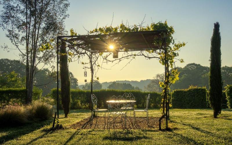 Domaine Des Ormeaux image