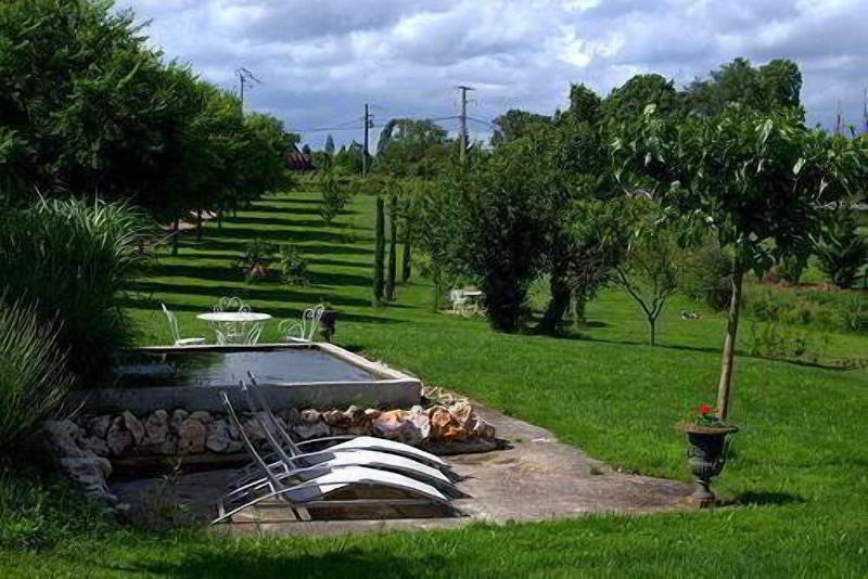 Domaine Des Ormeaux image