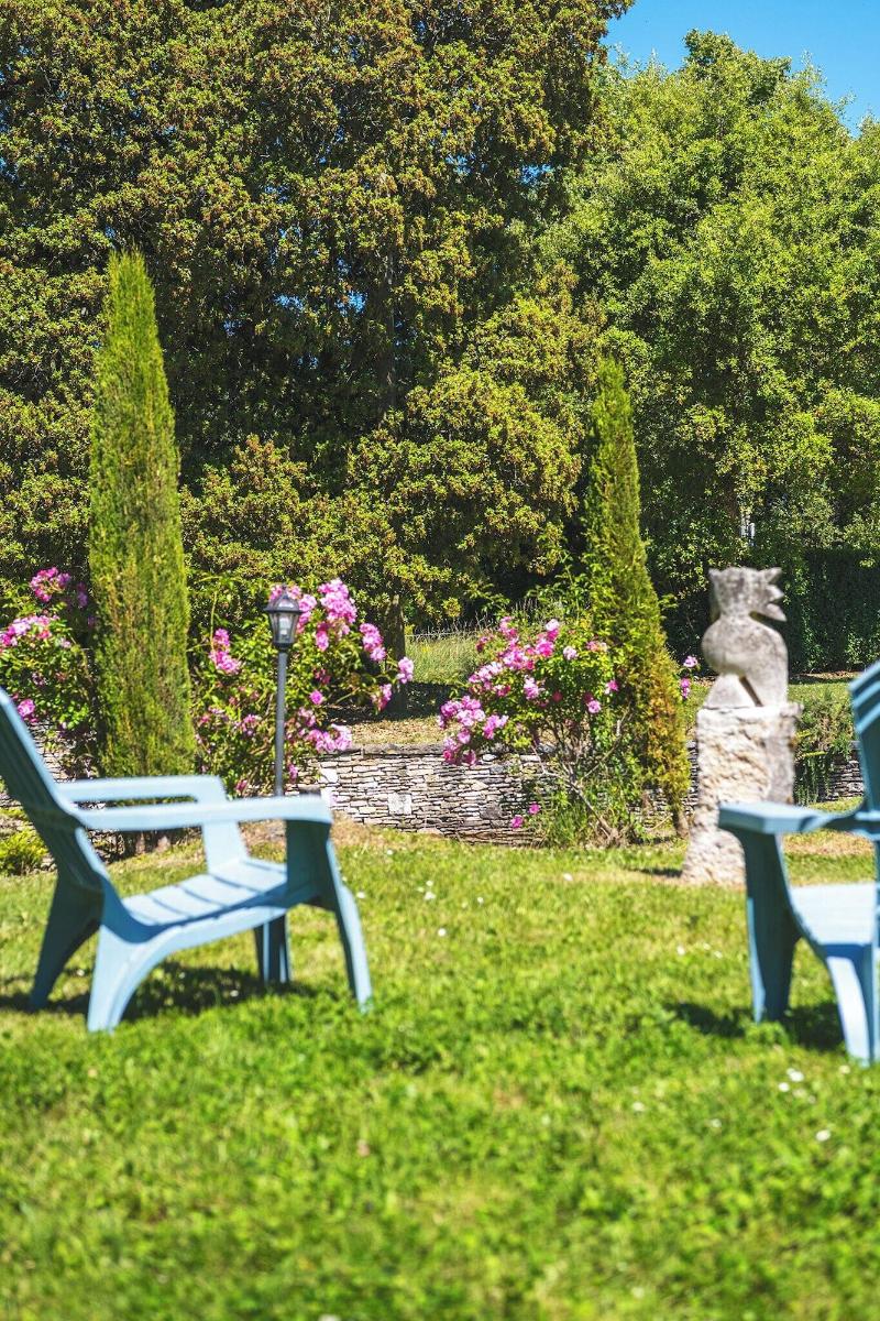 Domaine Des Ormeaux image