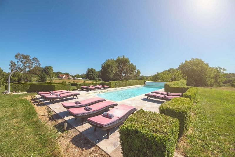 Domaine Des Ormeaux image
