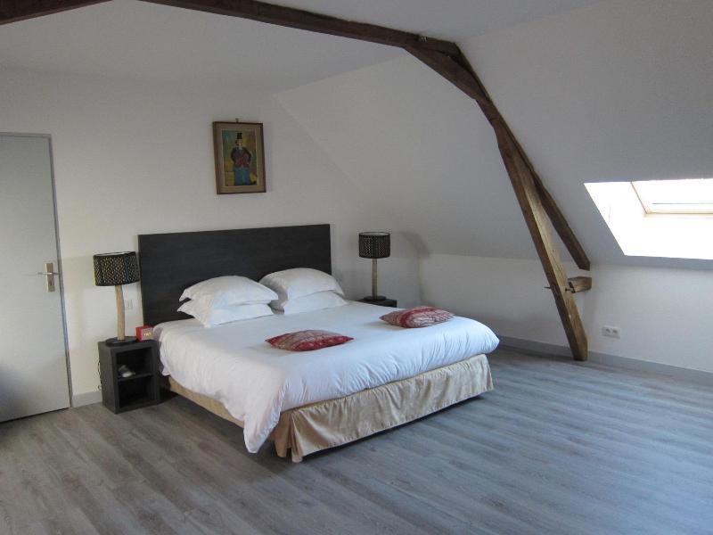 Domaine Des Ormeaux image