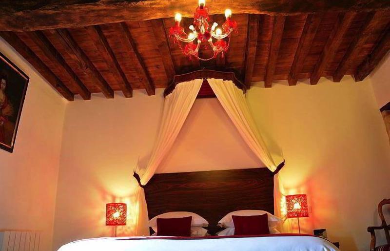 Domaine Des Ormeaux image