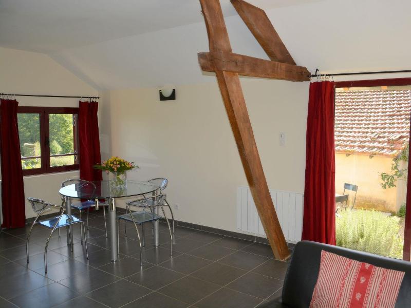 Domaine Des Ormeaux image