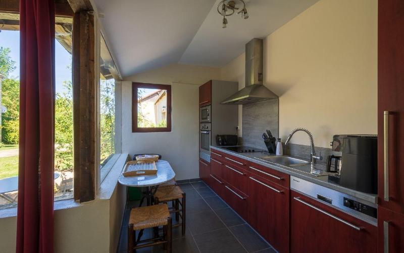 Domaine Des Ormeaux image
