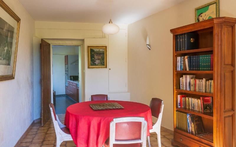 Domaine Des Ormeaux image