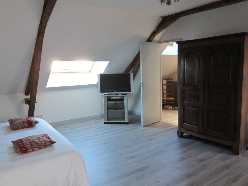 Domaine Des Ormeaux image