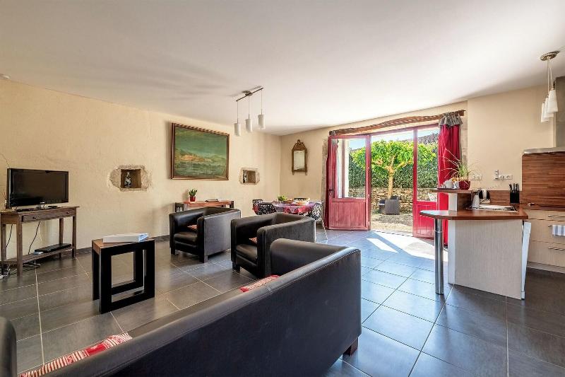 Domaine Des Ormeaux image