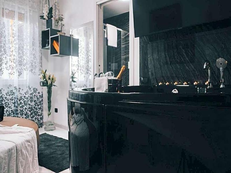 Gregorio Vii Luxury Suites San Damaso image