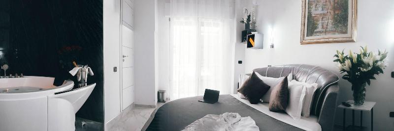 Gregorio Vii Luxury Suites San Damaso image