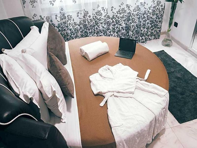 Gregorio Vii Luxury Suites San Damaso image