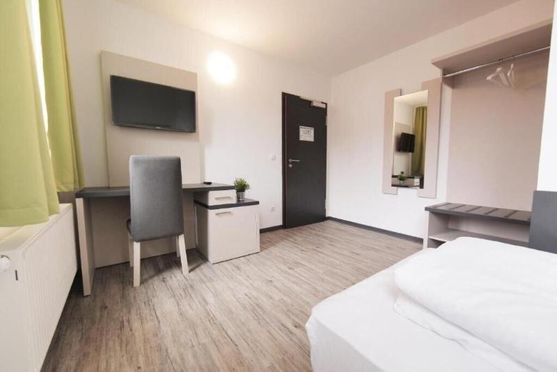 Bp24 Hotel Eschweiler image