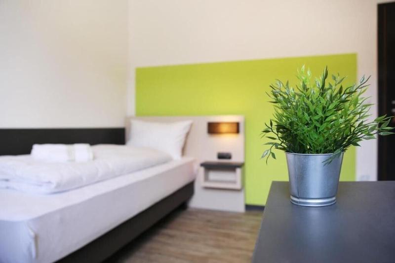 Bp24 Hotel Eschweiler image