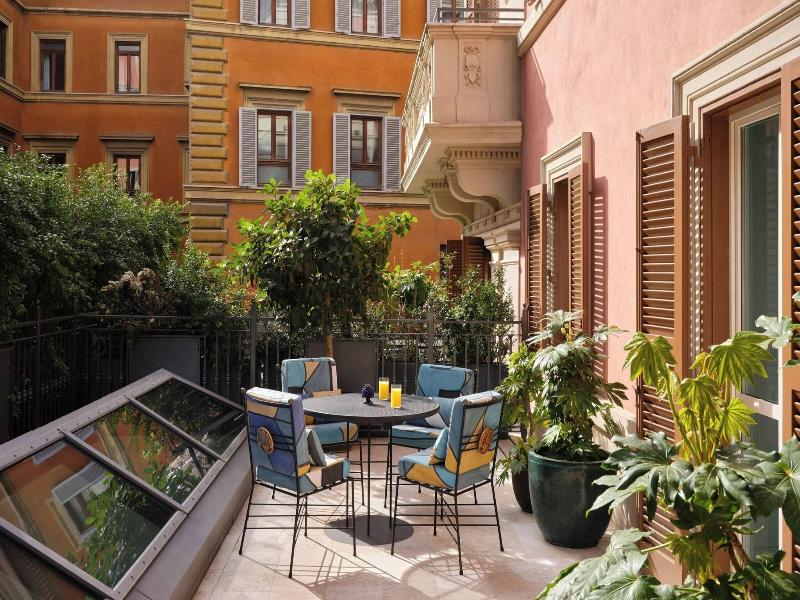 W Rome image