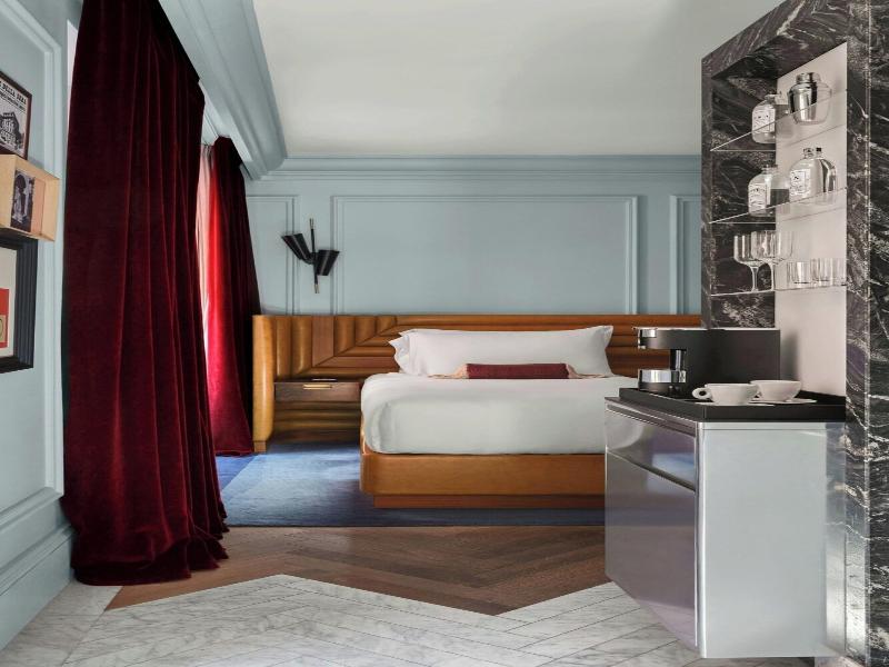 W Rome image