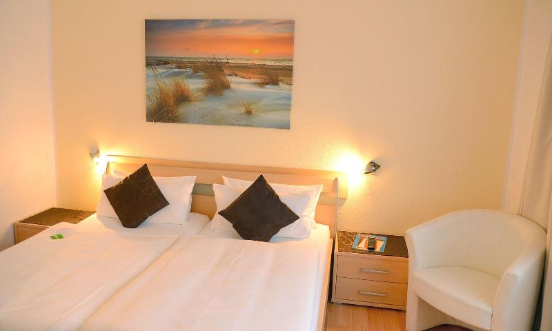 Hotel Herrenhof image