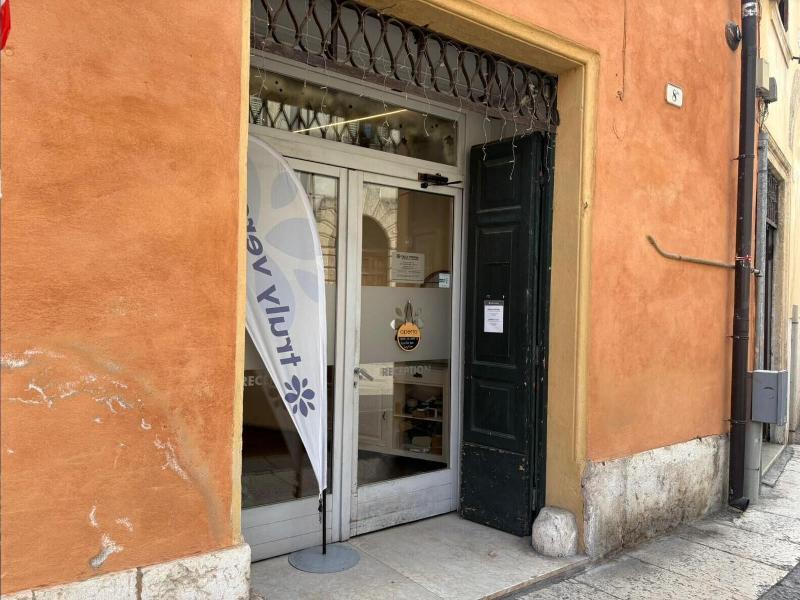 Truly Verona image