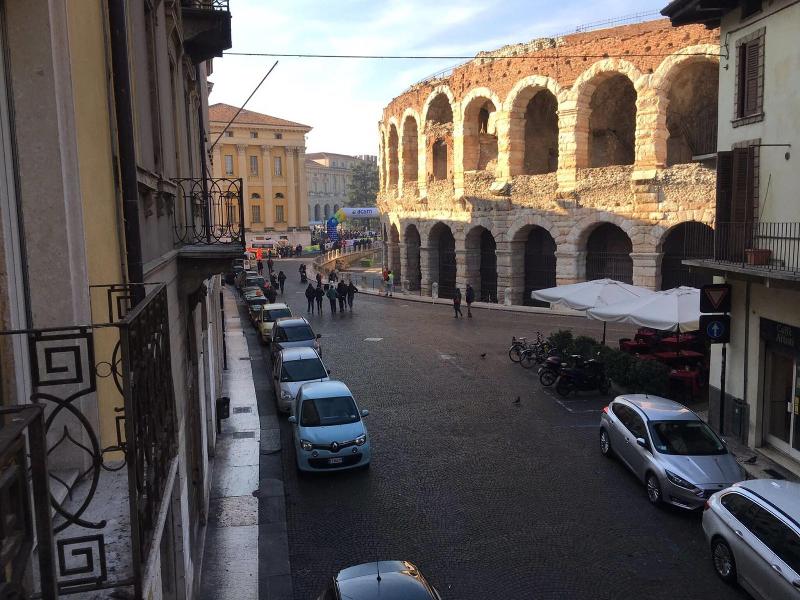 Truly Verona - Image 6