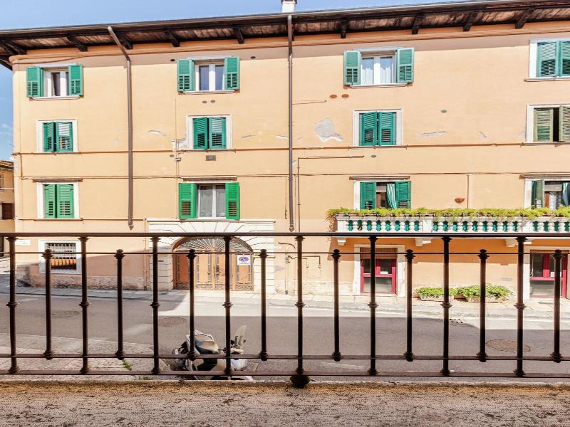 Truly Verona image