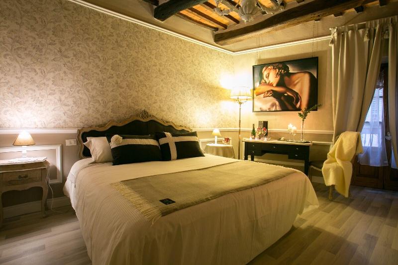 Suite San Michele image