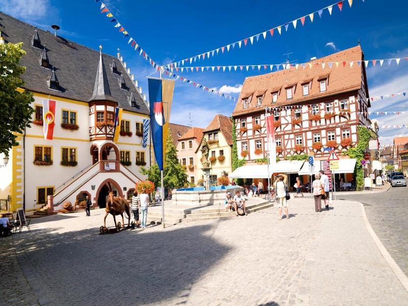 Hotel Tuchhaus image