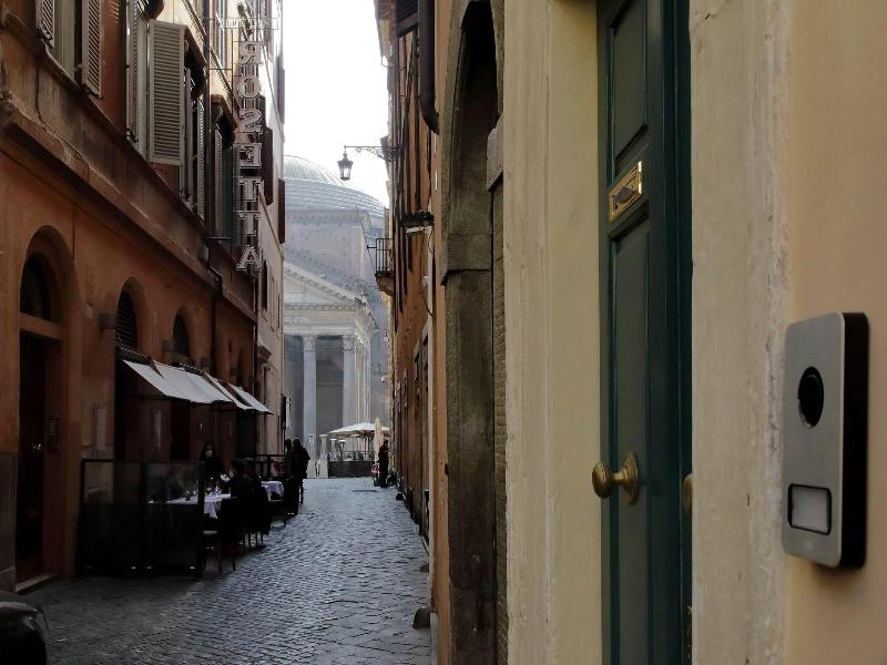 Domna Luxury Suites image